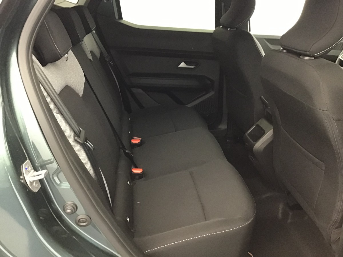 Dacia Duster — photo 7