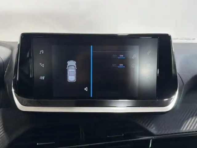 Peugeot 2008 1.2 130 s&amp;s active eat8 carplay radar — photo 11
