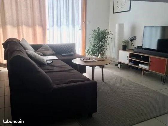 Appartement T2 43m2 Monplaisir/métro Sans souci