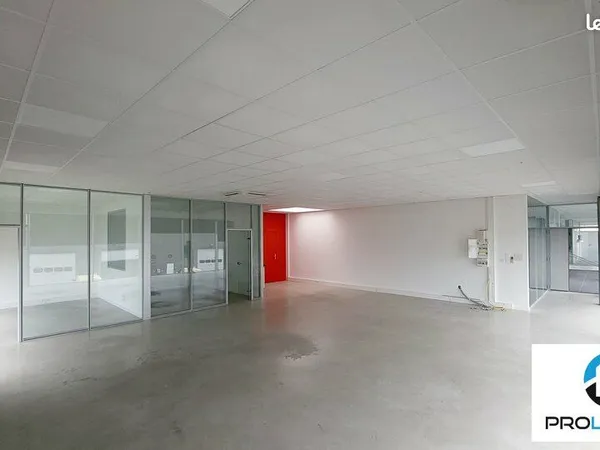 Bureaux 118 m² AMIENS