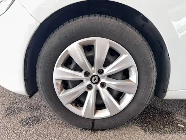 Renault Clio sce 65