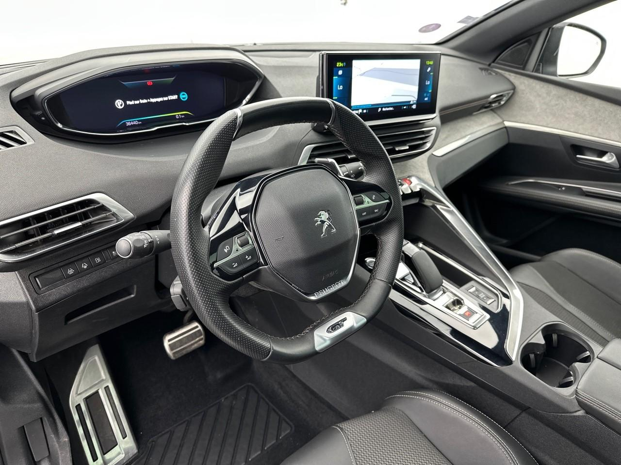 Peugeot 3008 hybrid 225 e-eat8 gt — photo 8