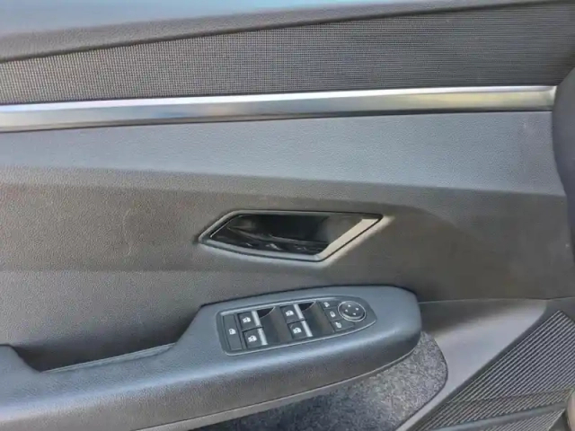 Renault Megane e-tech electric ev60 130ch evolution er optimum charge — photo 11