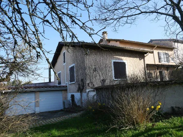 Maison 6 pièces 230 m²