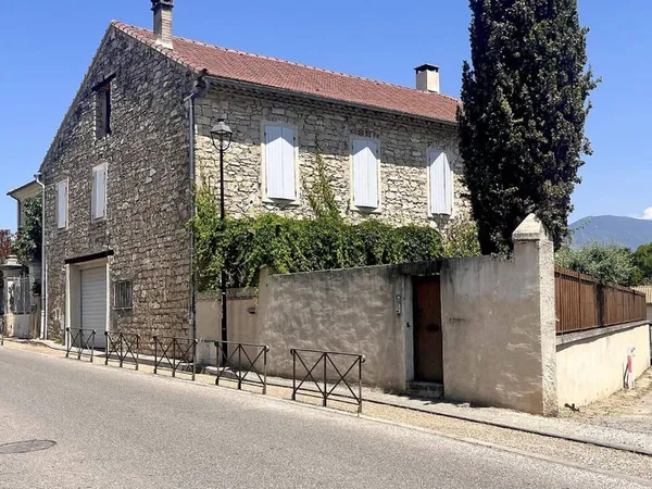 Maison 9 pièces 194 m²