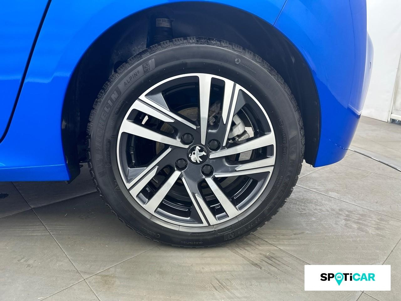 Peugeot 208 1.2 puretech 100ch s&s allure — photo 11