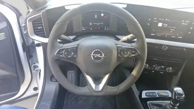 Opel Mokka 1.2 turbo 100 ch bvm6 — photo 14