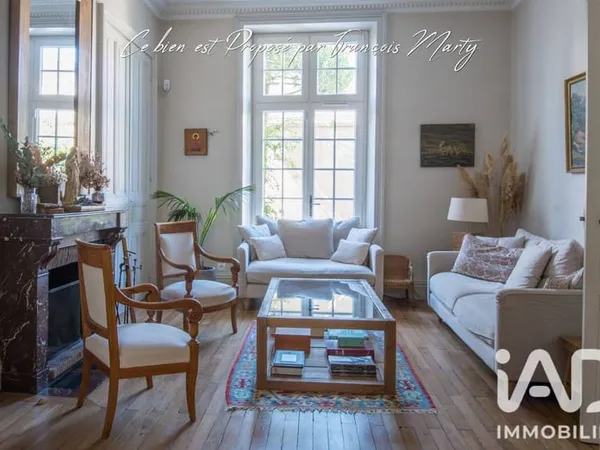 Maison 12 pièces 250 m²