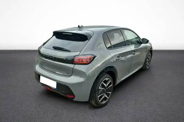 Peugeot 208 electrique 50 kwh 136ch — photo 30