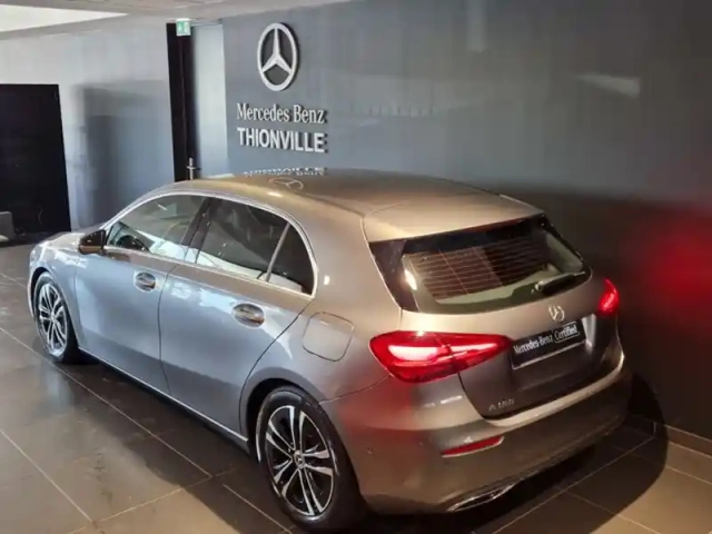 Mercedes Classe A 180 business line — photo 23