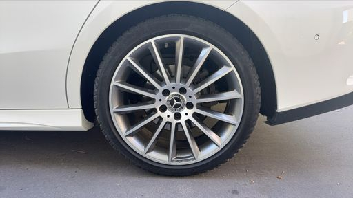 Mercedes Classe CLA 220 d 190 8G-DCT - AMG Line – 2022 – 65038 km – Diesel – Boîte Automatique — photo 8