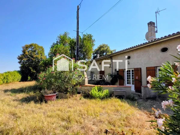 Maison en pierre de 120 m² au calme, avec dépendances et 4 400 m² de terrain sans voisin