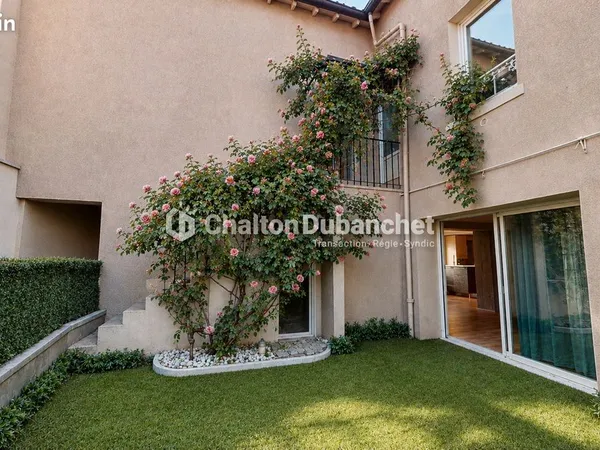 Maison de ville 6 pièces 178 m²