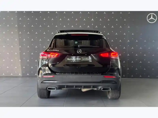Mercedes Gla 200 d amg line — photo 24