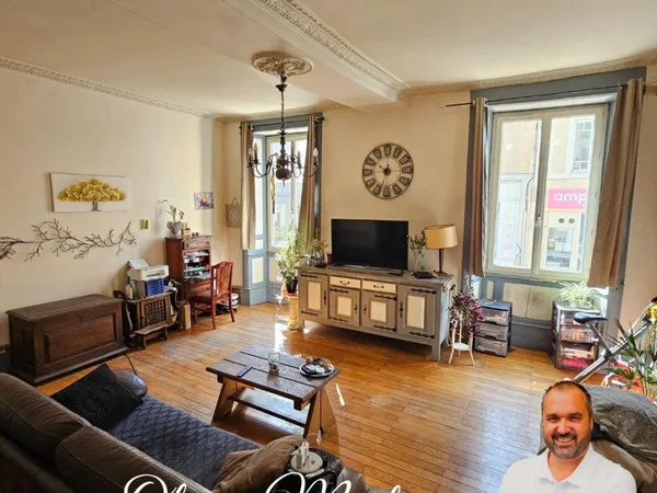 Maison 205 m² - 8 pièces - 6 chambres - fort potentiel
