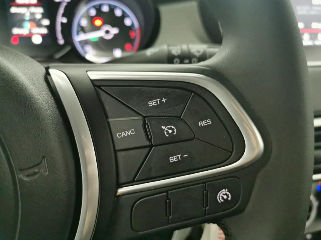 Fiat 500X 1.5 firefly 130 ch s/s dct7 hybrid dolcevita 500x — photo 29