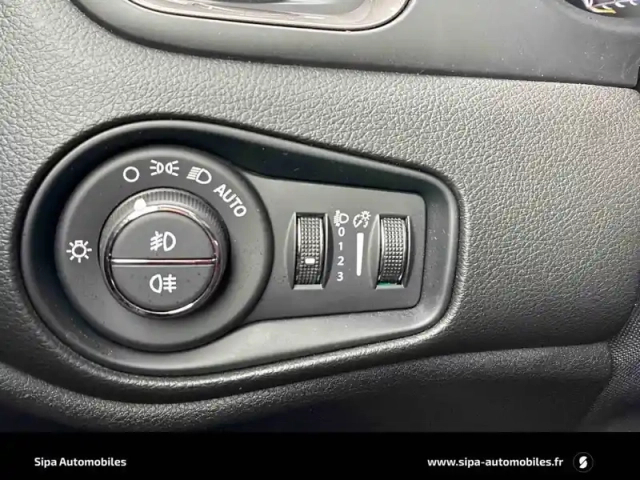 Jeep Renegade 1.5 turbo t4 130 ch bvr7 e-hybrid — photo 79