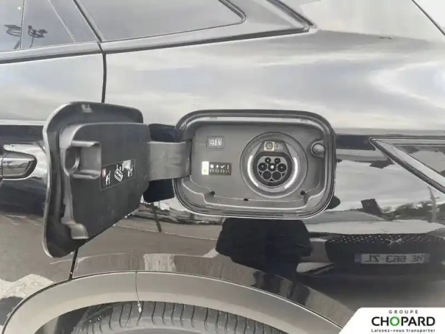 Ds Ds 7 hybride rechargeable e-tense 300 eat8 4x4 — photo 7