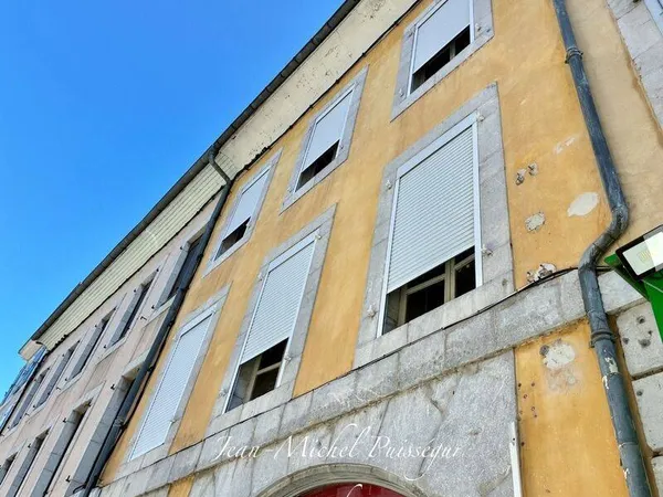 Immeuble 220 m²