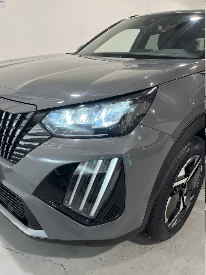 Peugeot 2008 — photo 38