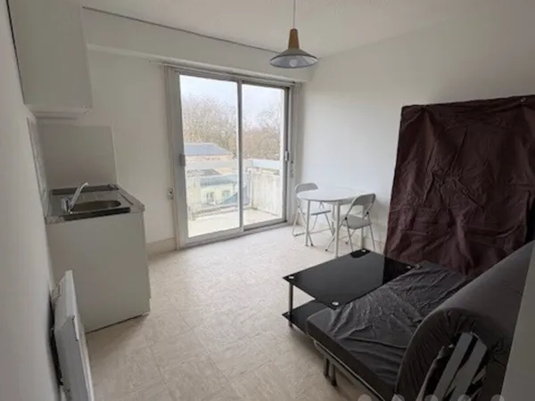 STUDIO NIORT - 1 pièce(s) - 17 m2