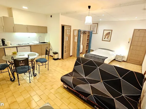 Appartement studio de 36 m2 avec Patio centre ville