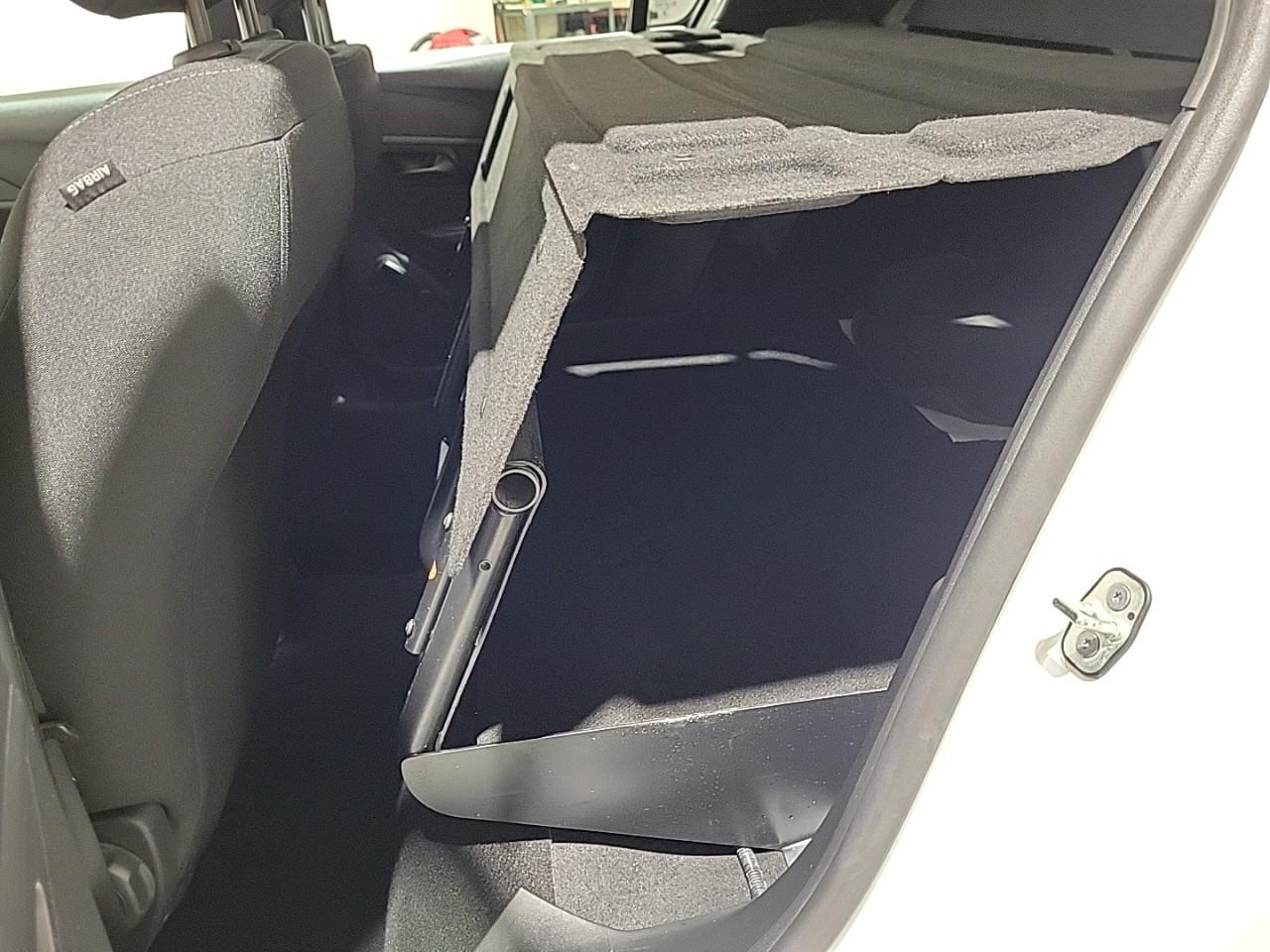 Peugeot 208 bluehdi 100 s&s bvm6 premium — photo 13