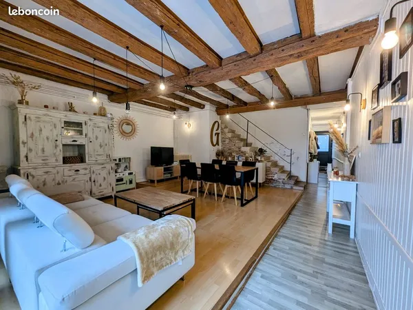 Propriété 5 pièces 140 m²