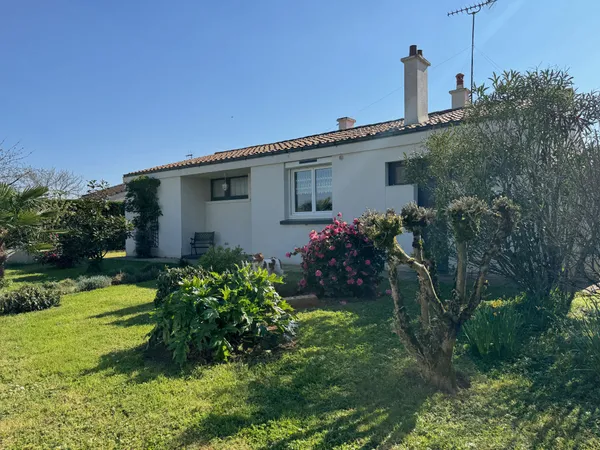Charmante maison de plain-pied au cadre campagnard - A 5 min