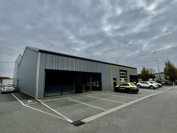 Local commercial 190 m² Golbey