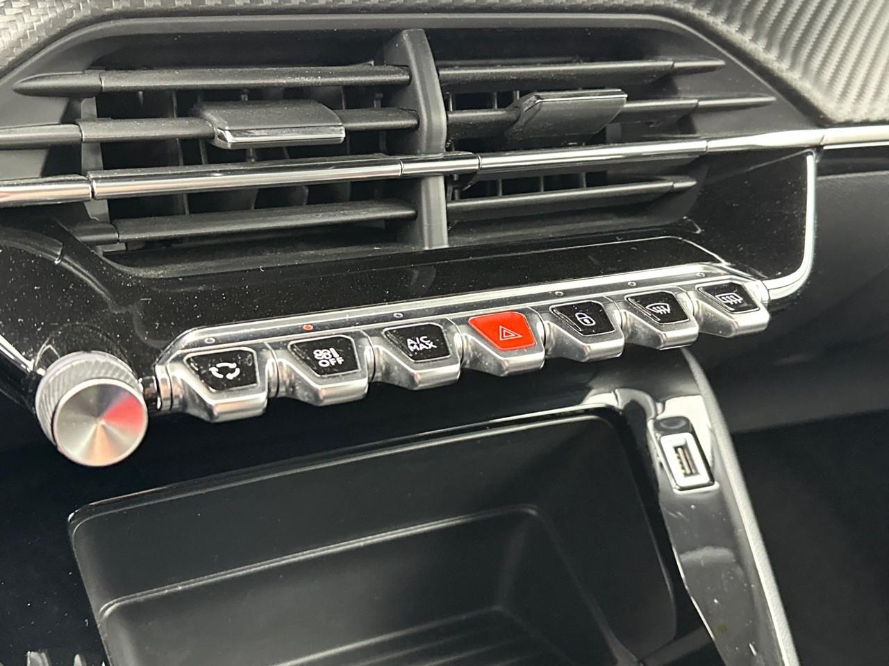 Peugeot 2008 puretech 100 s&s bvm6 style — photo 28