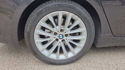 BMW Serie 5 518d 150 Steptronic 8 - Luxury – 2020 – 178967 km – Diesel – Boîte Automatique — photo 19