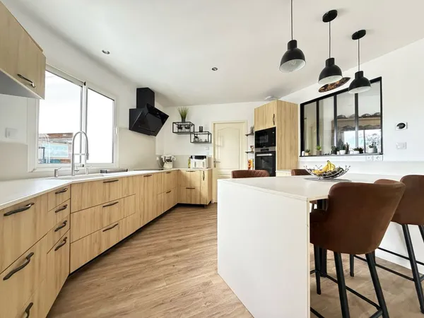 Maison de luxe 5 pièces 148 m²