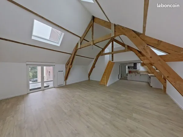 Appartement T4 rénové à neuf