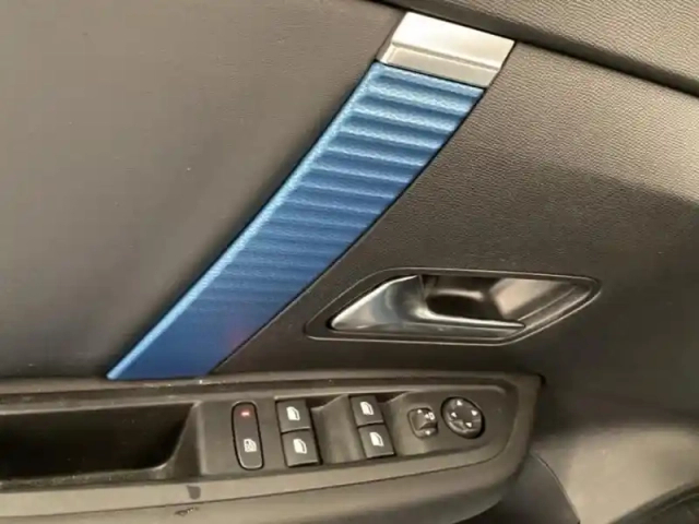 Citroën C4 moteur électrique 136ch (100 kw) shine automatique — photo 16