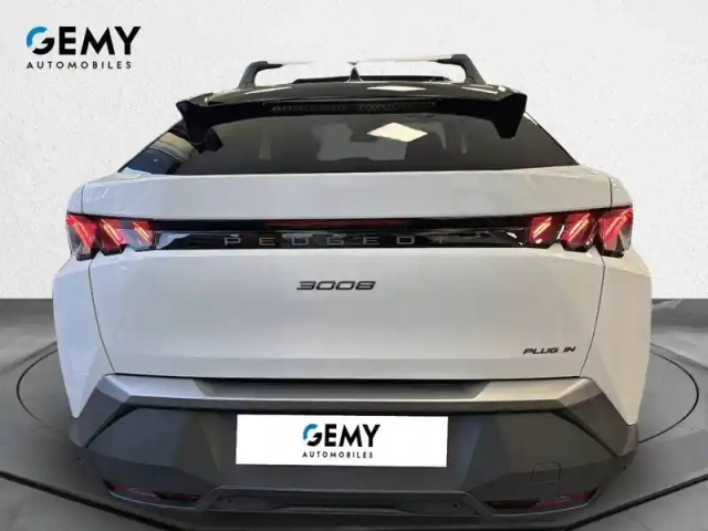 Peugeot 3008 plug-in hybrid 195 e-dcs7 — photo 5