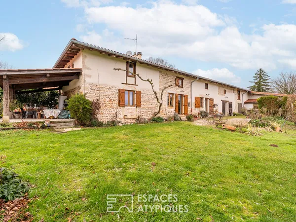 Corps de ferme 178 m2 avec piscine + Gîte indépendant de 60 m2