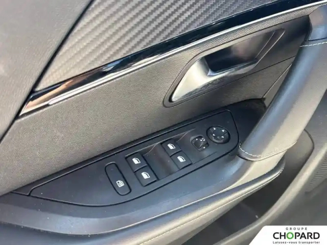 Peugeot 2008 puretech 130 s&amp;s eat8 — photo 48