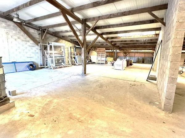 Entrepôt 225 m² NOYON