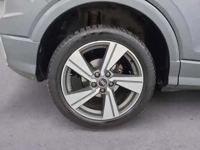 Audi Q2 35 tdi 150 s tronic 7 — photo 29