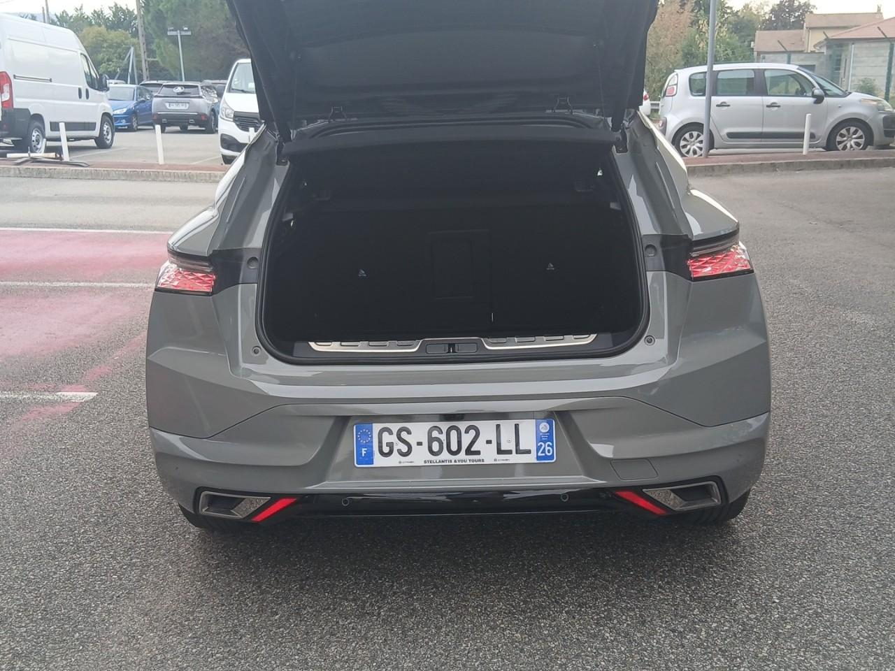 Ds Ds 4 bluehdi 130 eat8 performance line+ — photo 6