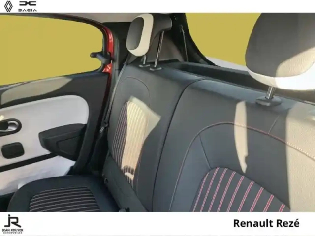 Renault Twingo e-tech electric techno r80 achat intégral — photo 4