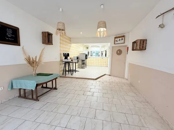 Local commercial 78 m²