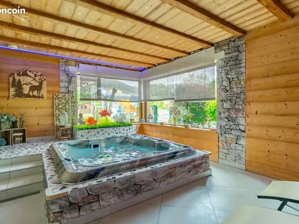 À louer - Espace Spa & Bien-être 150 m² entièrement équipé