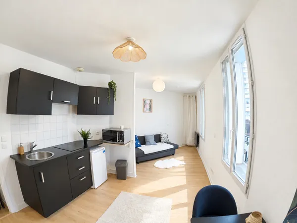 Loue studio meublé rénové