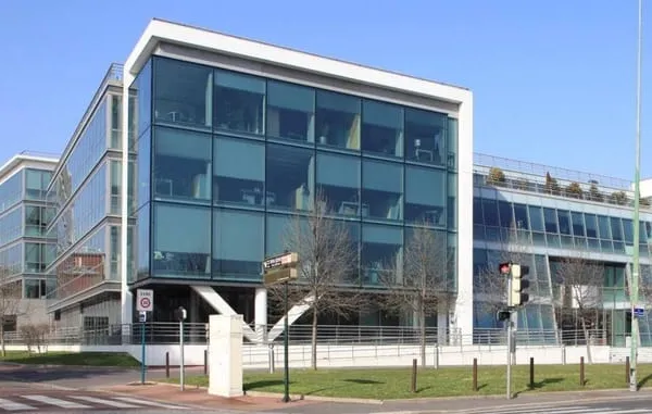 Bureaux 17949 m²