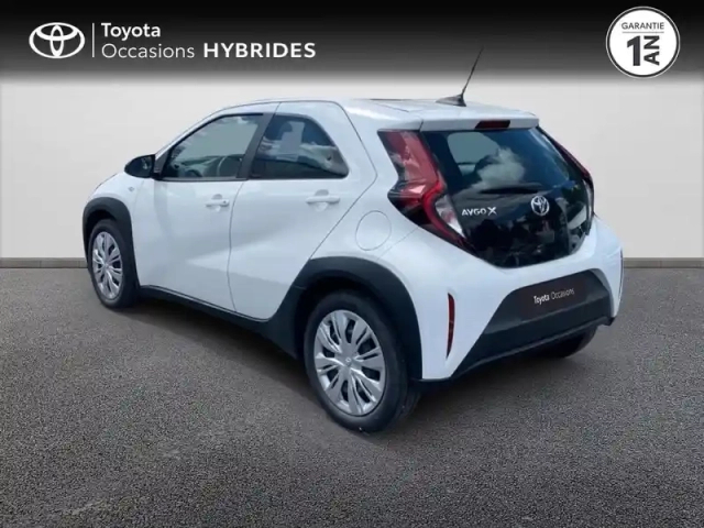 Toyota Aygo X 1.0 vvt-i 72ch dynamic my24 — photo 2
