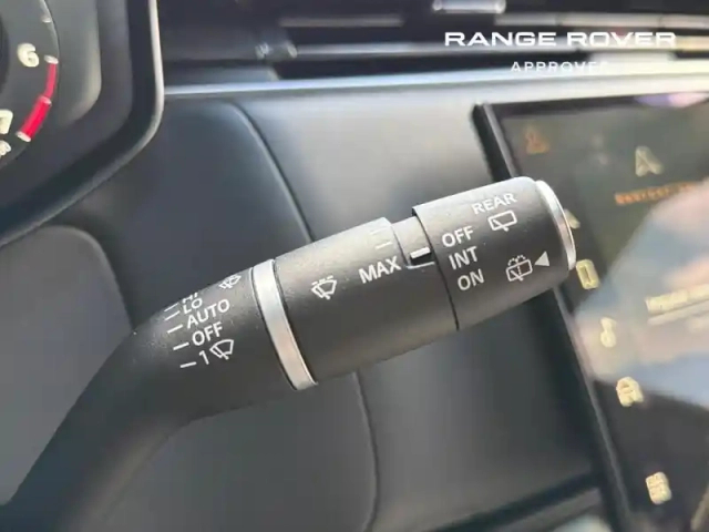 Land Rover Range Rover 3.0 p510e 510ch phev hse swb — photo 14