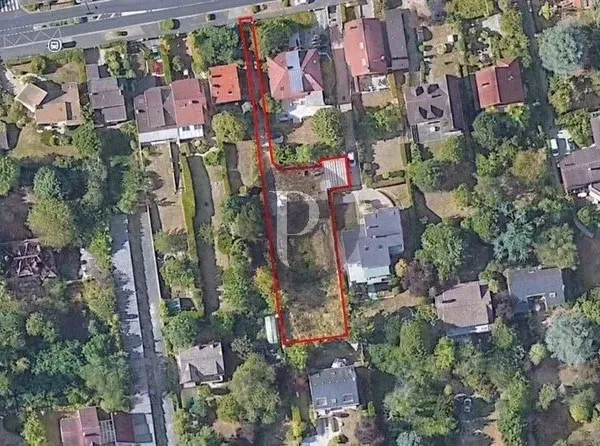 Opportunité : Magnifique terrain à bâtir de 1000 m² en arrière-lot - Prêt à construire !