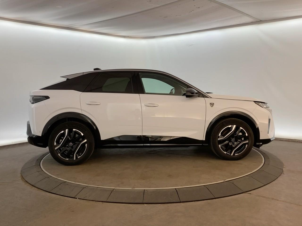 Peugeot 3008 electrique 210 ch 73 kwh gt — photo 4
